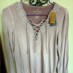 ❤️American eagle Mauve NWT long sleeve size Small juniors